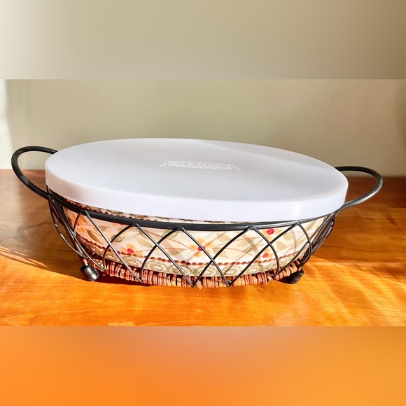 Temptations by Tara Old World Green Oval Casserole Dish w/ Lid And Metal Stand - Picture 1 of 6